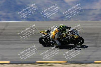 media/Apr-05-2024-Apex Assassins-CVMA Friday Practice (Fri) [[ee2ef04f2b]]/3-Racer 2/Session 3 (Bowl Speed Pans)/